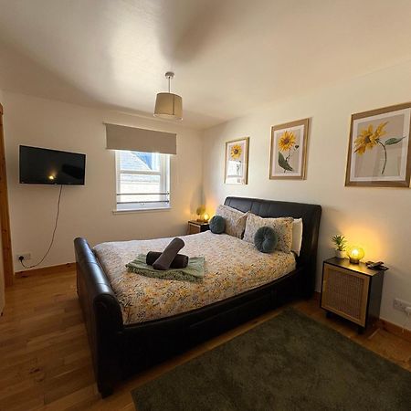 Cosy City Centre Apartment インヴァネス エクステリア 写真